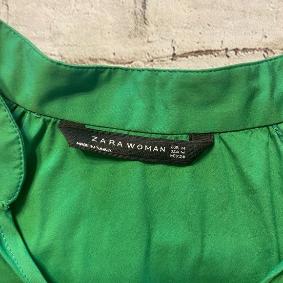 Zara Puffy Green Dress - Picture 3 of 9